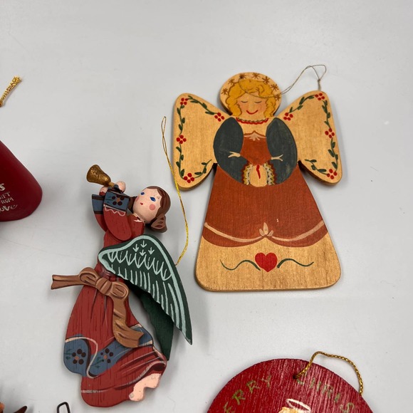 Vintage Lot 7 Christmas Decor Tree Ornaments Wooden Resin Angels Primitive - Picture 8 of 9